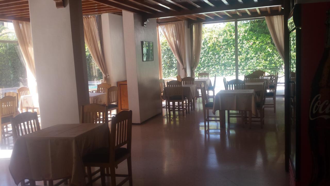 Hotel Le Grand Imilchil Marrakesh Bagian luar foto